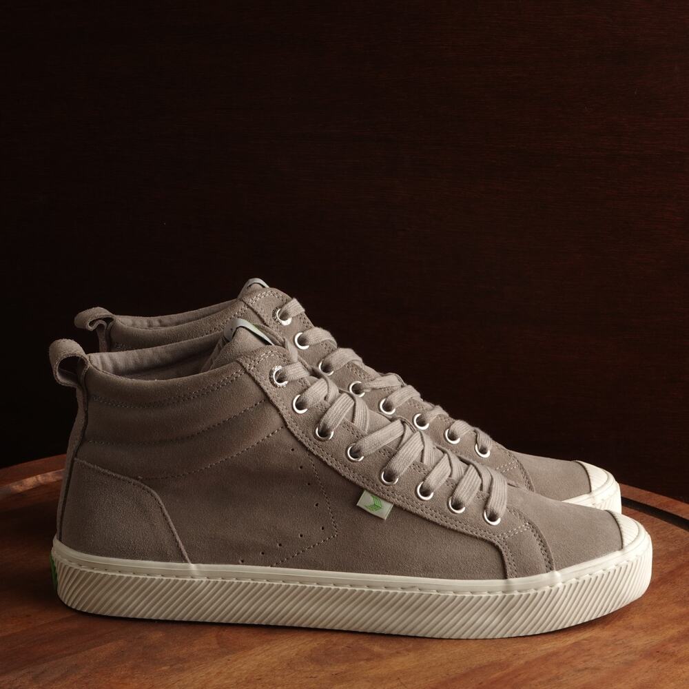 Cariuma Sneakers Unisex SZ M10.5 W12 Gray Beige OCA High Top Suede Shoes Neutral